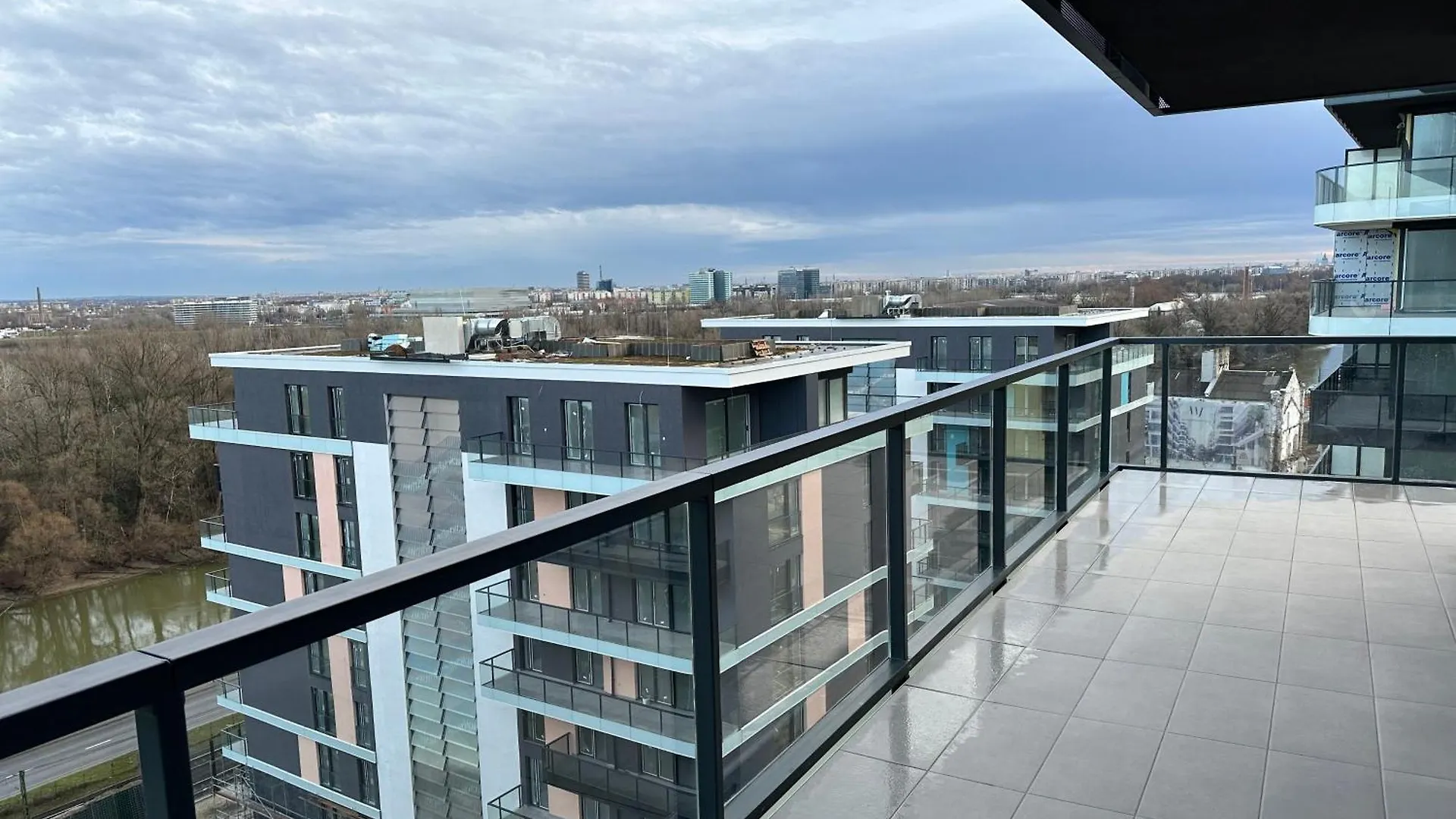 Waterfront Residence Free Private Parking Budapest Hungary